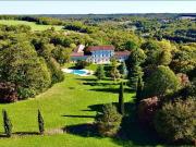 Maison 18 pièces 620 m²