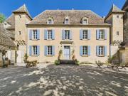 Maison 18 pièces 741 m²