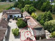 Maison 18 pièces 825 m²