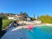 Maison 1 pièce 174 m²