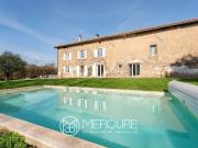 Maison 200 m2 Civrieux