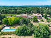 Maison 20 pièces 1 100 m²
