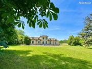 Maison 20 pièces 385 m²