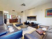 Maison 20 pièces 390 m²