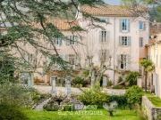 Maison 20 pièces 580 m²