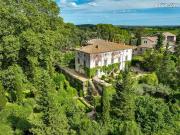Propriété 20 pièces 808 m²
