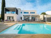 Maison 6 pièces 220 m²