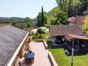 Maison 228 m2 4 chambres piscine proche commerces