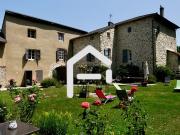 Maison 22 pièces 840 m²