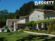 Maison 23 pièces 650 m²