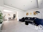 Maison 24 pièces 533 m²