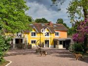 Maison 24 pièces 910 m²