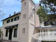Maison 250 m²