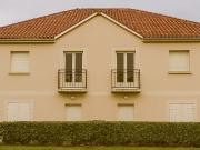 Maison 27 pièces 690 m²