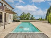 Maison avec piscine et jardin