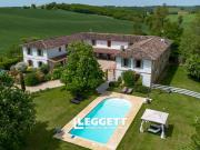 Maison 29 pièces 730 m²