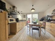 Maison 2 chambres meublée avec jardin Maison 2 chambres meublée avec jardin