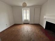 Maison 2 chambres, Montmorillon Vienne DS99445826