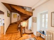 Maison 307 m²