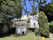MAISON 322 M2 AVEC GRENIER, CAVE, JARDIN 2365 M2, BOURG DE M