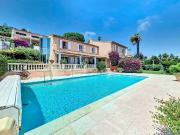 Maison 350 m²