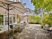 Maison avec jardin et terrasse
