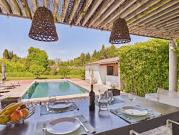 Maison avec piscine et jardin