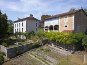Maison avec jardin et terrasse