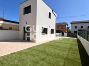 Maison 3 pièces, 40 m² à louer à Décines Charpieu 69150