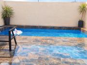 ? Maison 3 pièces avec terrasse, piscine et garage –...