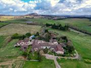 Maison 40 pièces 785 m²