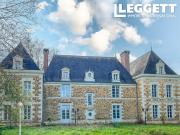 Maison avec piscine et jardin