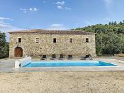 Maison avec piscine et jardin