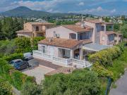 Maison 4 pièces 113 m² Maison 4 pièces 113 m²