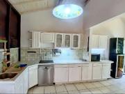 Maison 4 pièces 203 m²