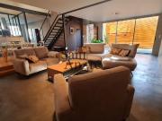 Maison 4 pièces 210 m²
