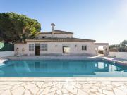 Maison 4 pièces 215 m²