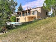 Maison 4 pièces 219 m²