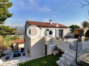 Maison 4 pièces 220 m²