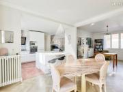 Maison 4 pièces 220 m²