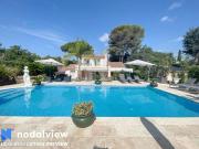 Maison 4 pièces 226 m²