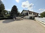 Maison 4 pièces 230 m²