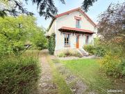 Maison 4 pièces 82 m² Maison 4 pièces 82 m²