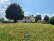 Maison 4 pièces 92m2 sur terrain de 1422m2 à Ambert