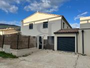 Maison 4 pièces 97 m² Maison 4 pièces 97 m²