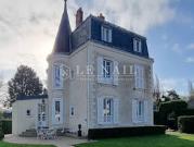 Maison avec jardin et terrasse