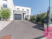 Maison 5 pièces 105 m² Maison 5 pièces 105 m²