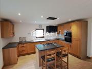 Maison 5 pièces 115 m² Maison 5 pièces 115 m²