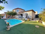 Maison 5 pieces 123 m² piscine et garage