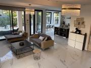 Maison 5 pièces, 130 m² à louer à Antibes 06160